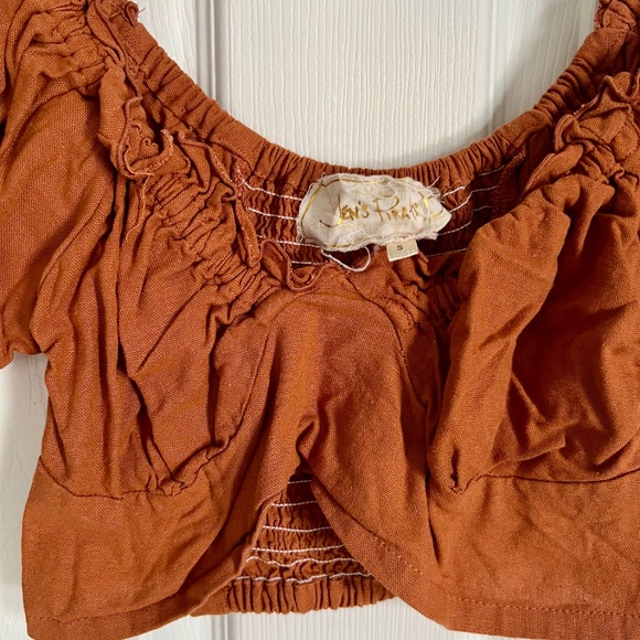 Jen’s Pirate Booty Reality Bites Crop Top - Picture 2 of 4